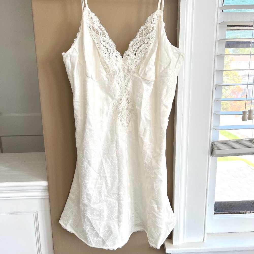 Vintage Valentino Intimo White Floral Lace Slip Dress w/ Matching Shorts Size M